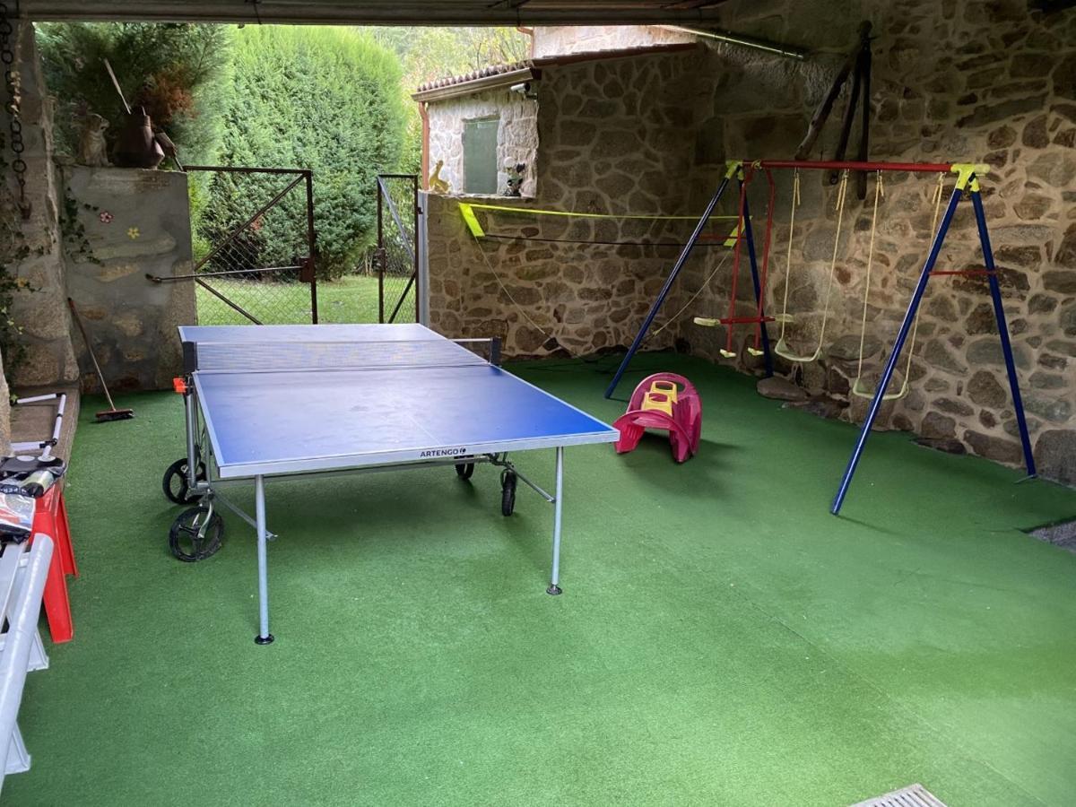 Casa Rural O Carballo Da Pedra La Caniza Luaran gambar