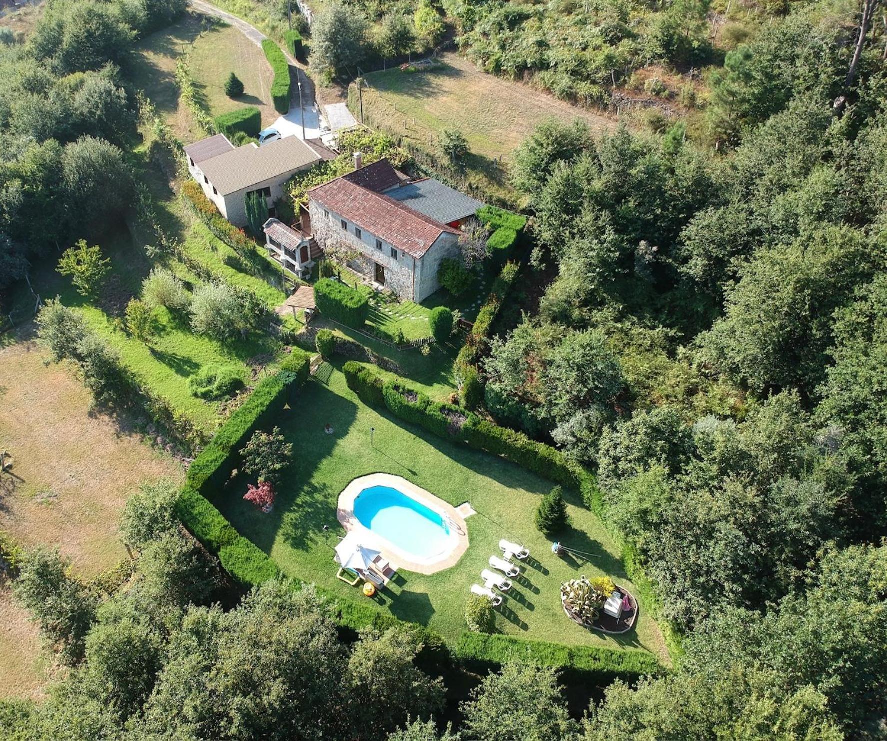 Casa Rural O Carballo Da Pedra La Caniza Luaran gambar