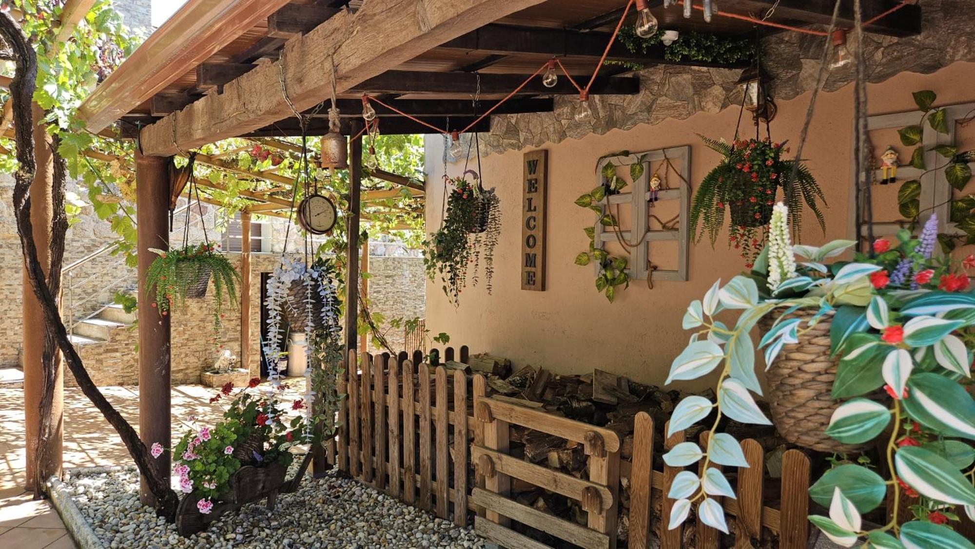 Casa Rural O Carballo Da Pedra La Caniza Luaran gambar